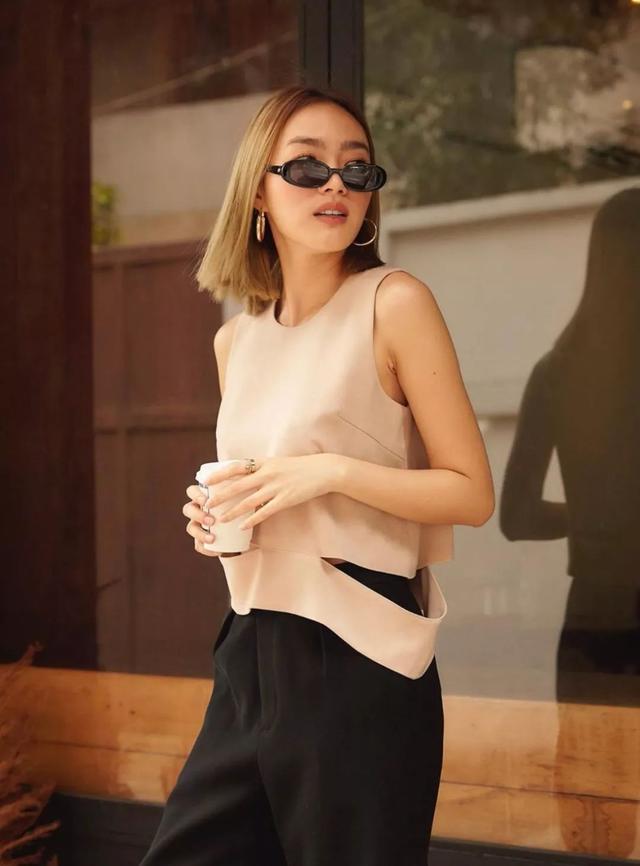 秋冬慵懒风穿出时髦贵气感,秋冬款极简风气质高级感