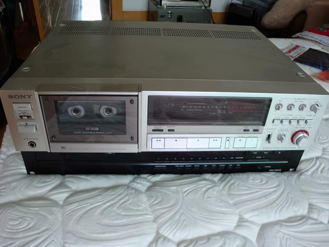 鏀堕泦鎰熷叴瓒ｇ殑涓滆タ,鎼滈泦鎰熷叴瓒ｇ殑浜嬬墿