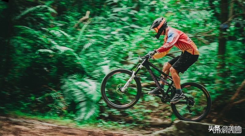 史海钩沉论古今,史海钩沉同义词