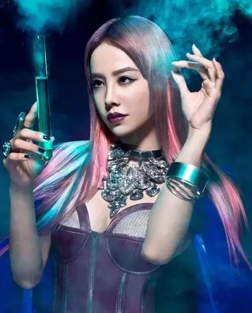 亚洲天后蔡依林原唱歌曲,蔡依林亚洲小天后现场版