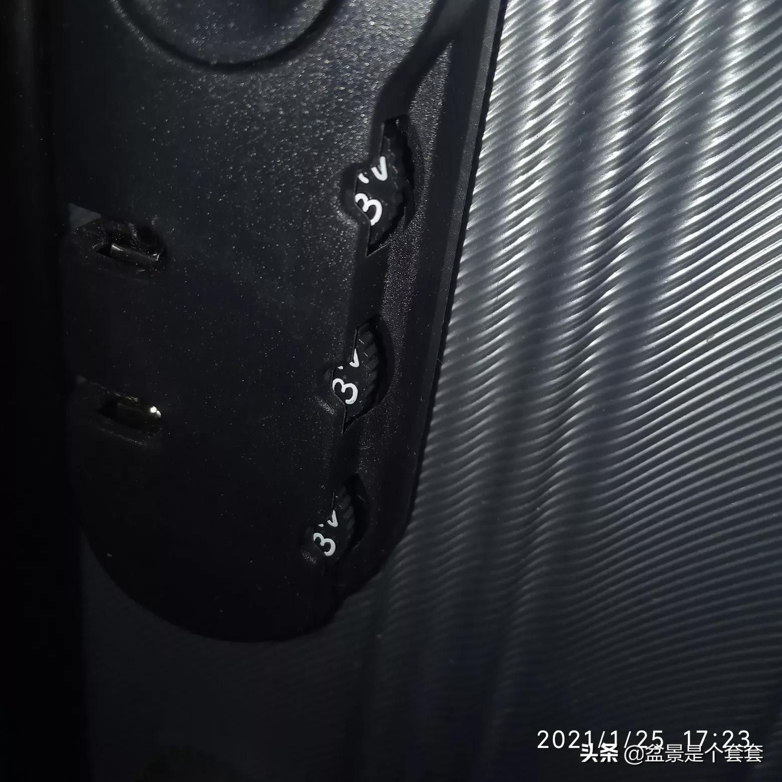 旅行箱钥匙丢了如何开锁,旅行箱密码忘了开锁多少钱