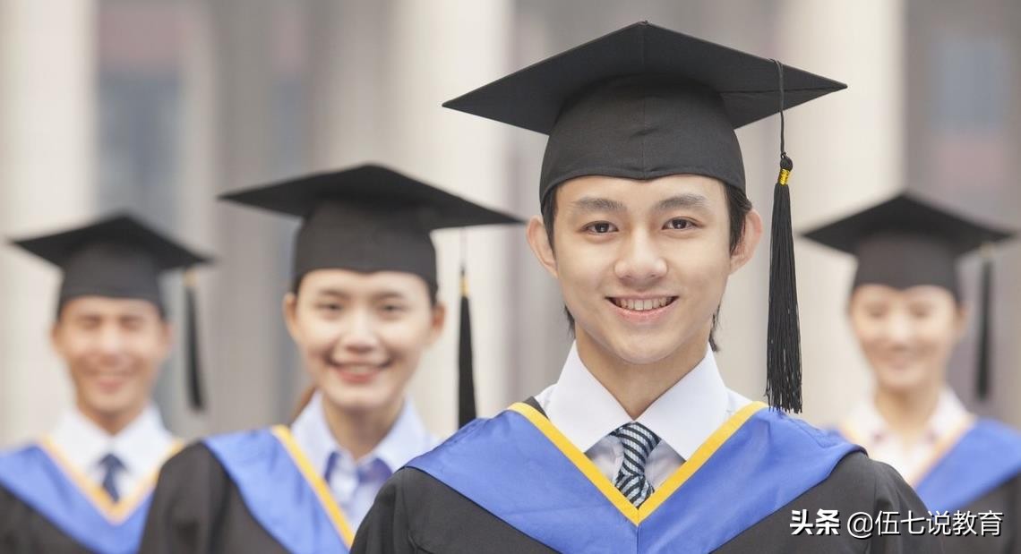 暨南大学劝退27名研究生，原因是学习年限太久，网友表示早该如此