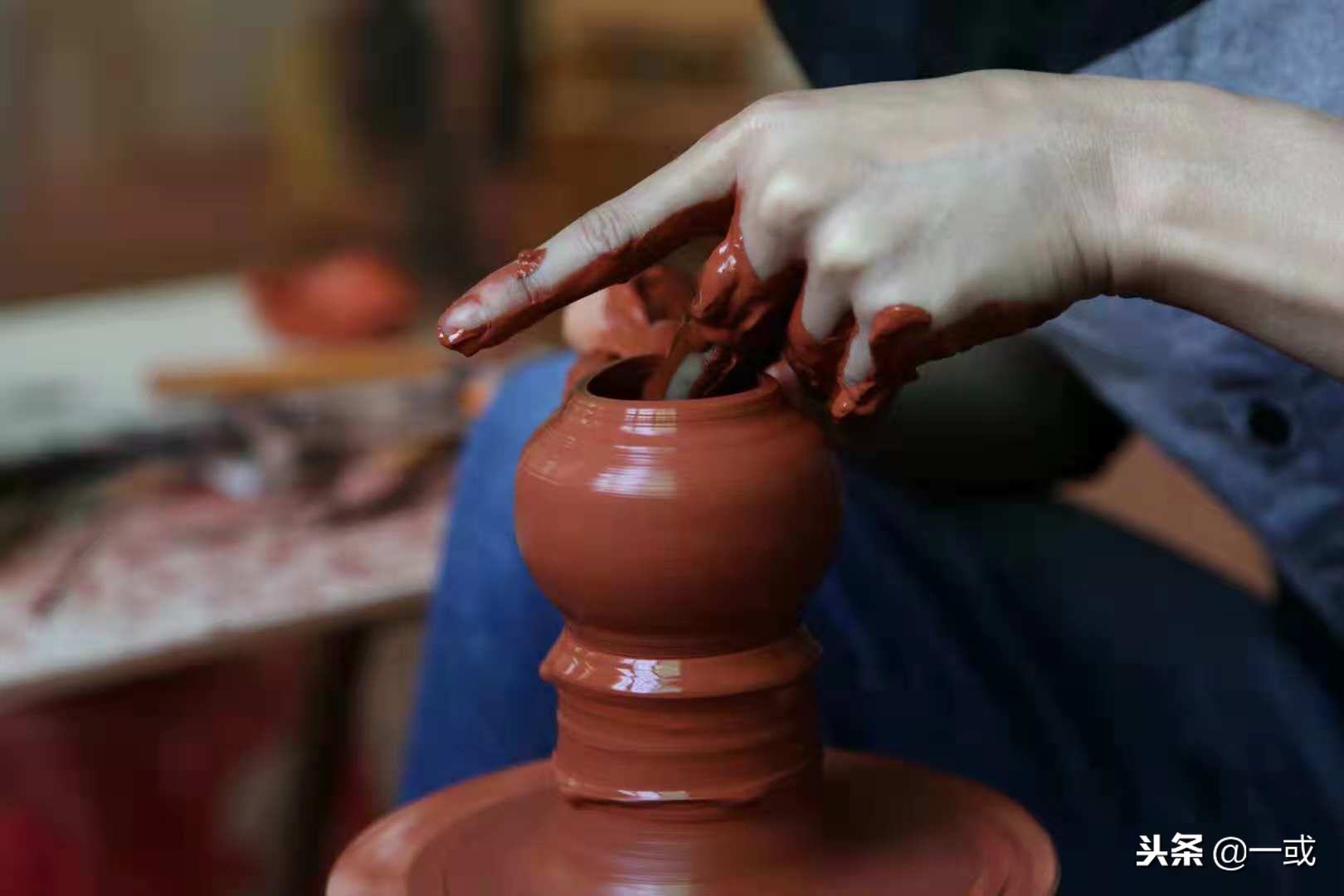 一把适合泡岩茶的潮州壶,潮州手拉壶和宜兴紫砂壶泡茶区别