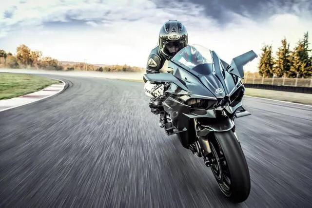 最帅的一款重机车,重机车推荐性价比高的