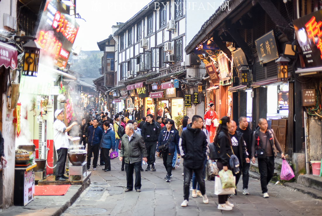 外地人到重庆必去的几个地方,去重庆怎么玩儿划算