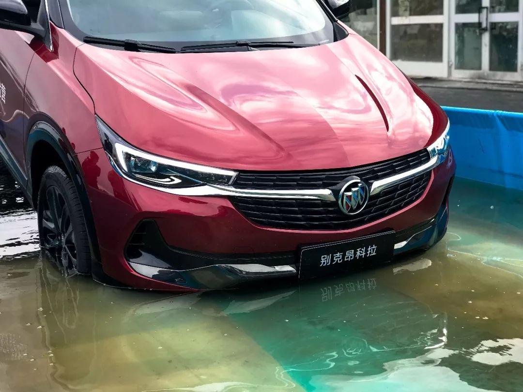 *疆新**之大700公里走不完猜猜全新一代昂科拉去了哪