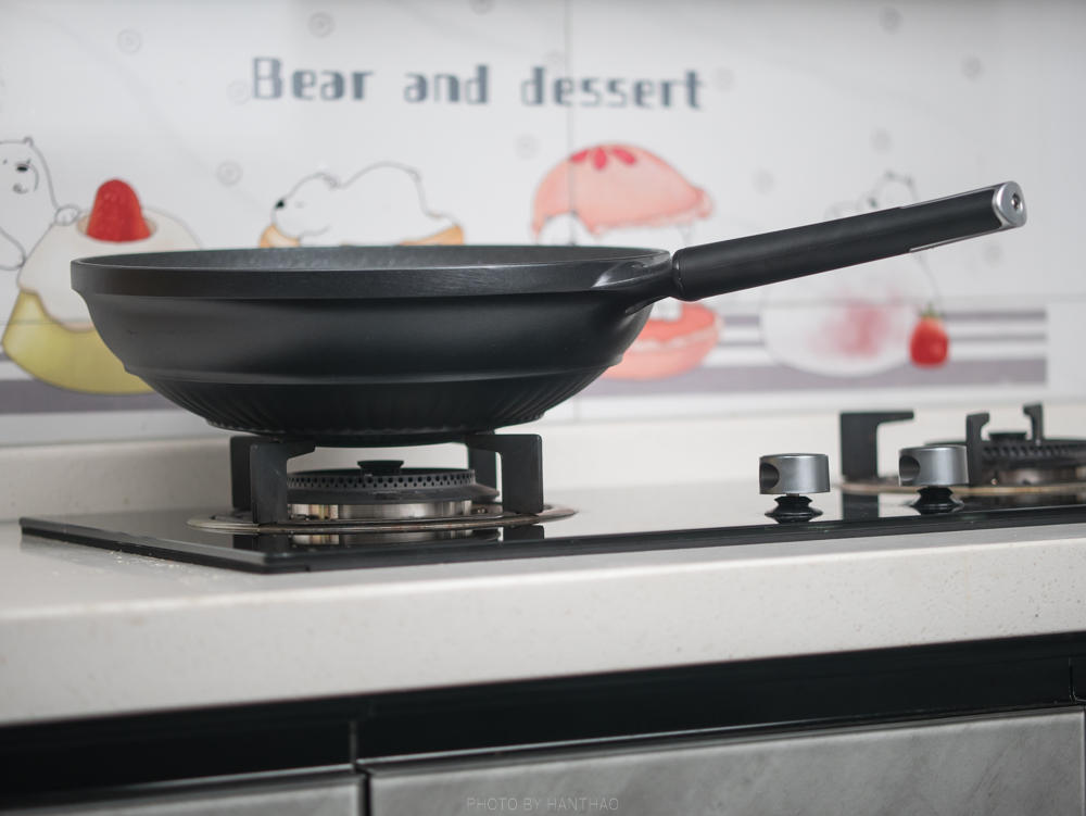 九阳铝合金不粘锅测评,九阳不粘锅平底煎锅测试