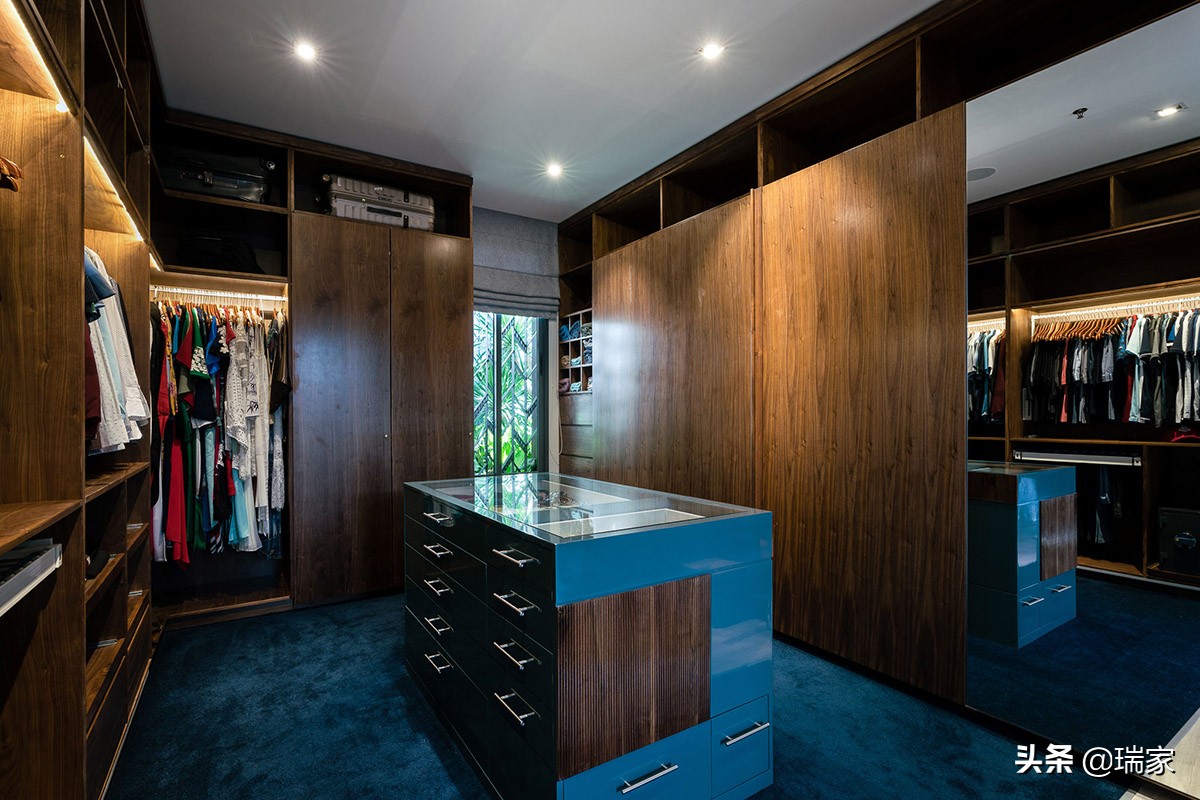 极简到极致的别墅,很多人向往的别墅