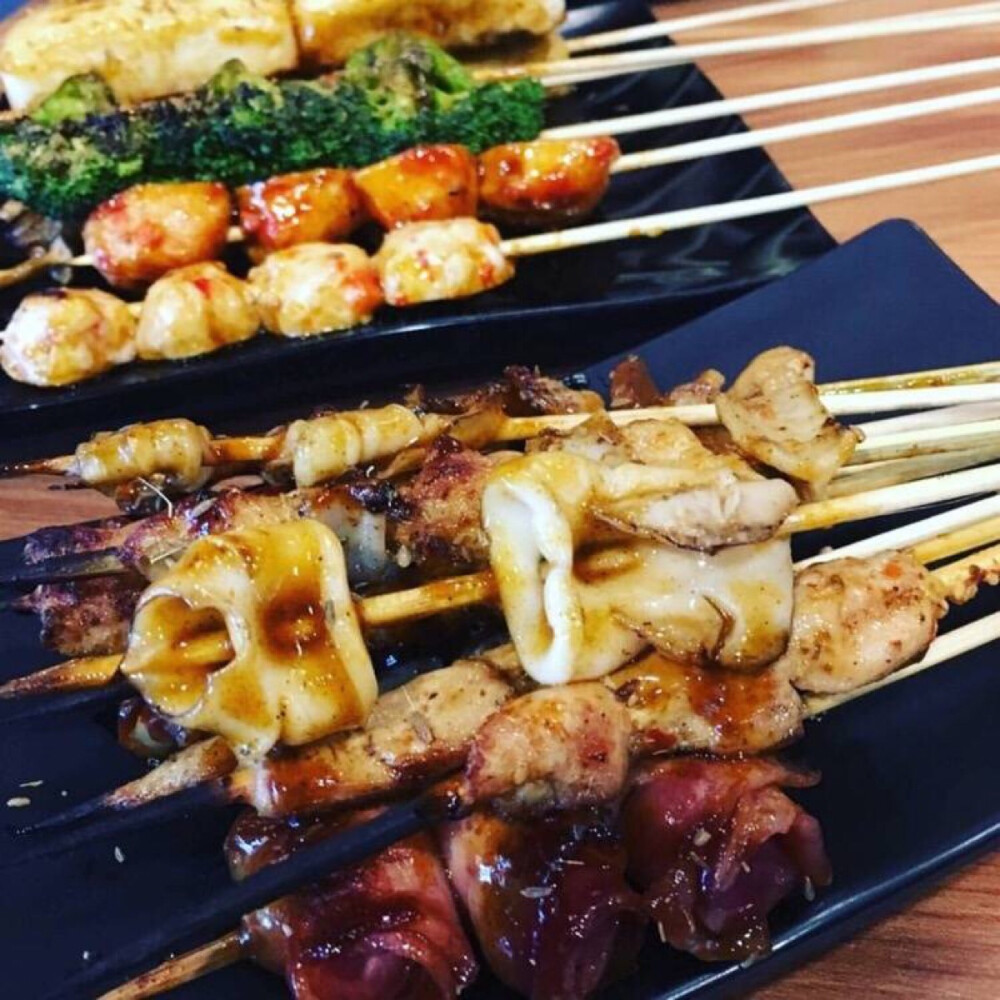 摆摊炸串创业视频记录,摆摊炸串都是炸什么串