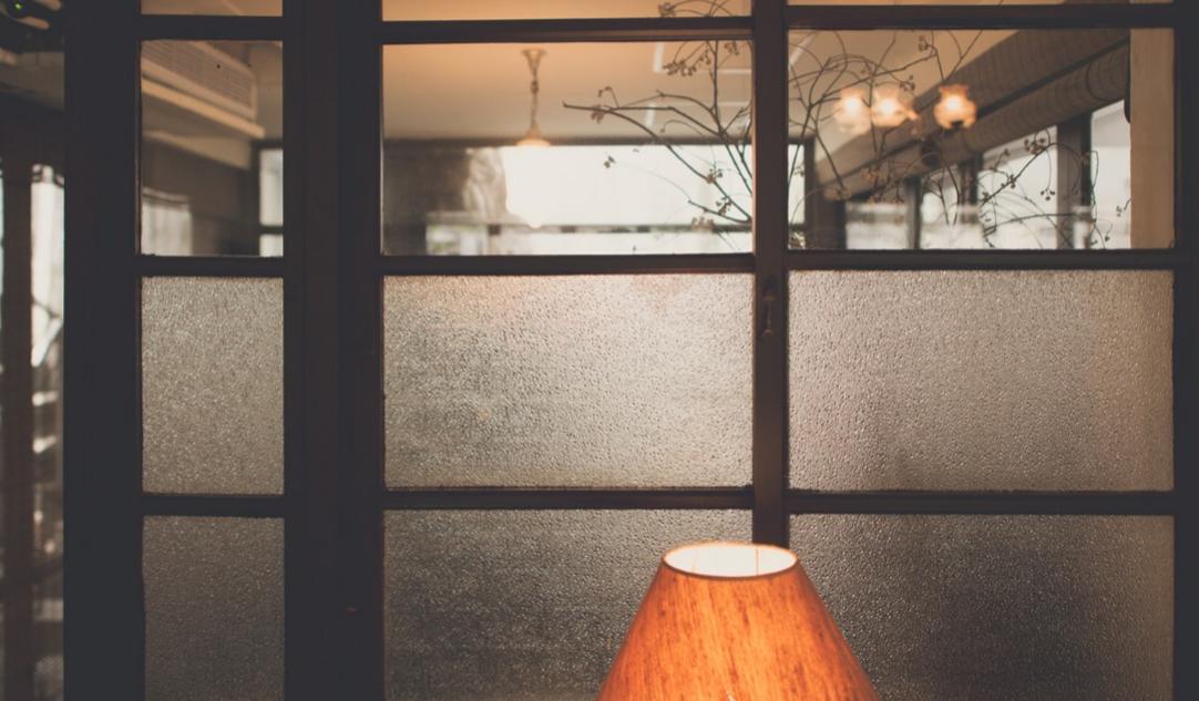 在古迹茶馆紫藤庐里--品一杯岁月的茶