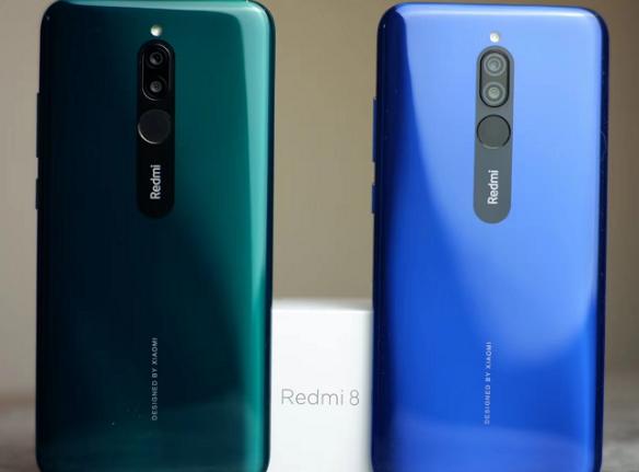 卢伟冰展示骁龙芯片,卢伟冰用骁龙7s