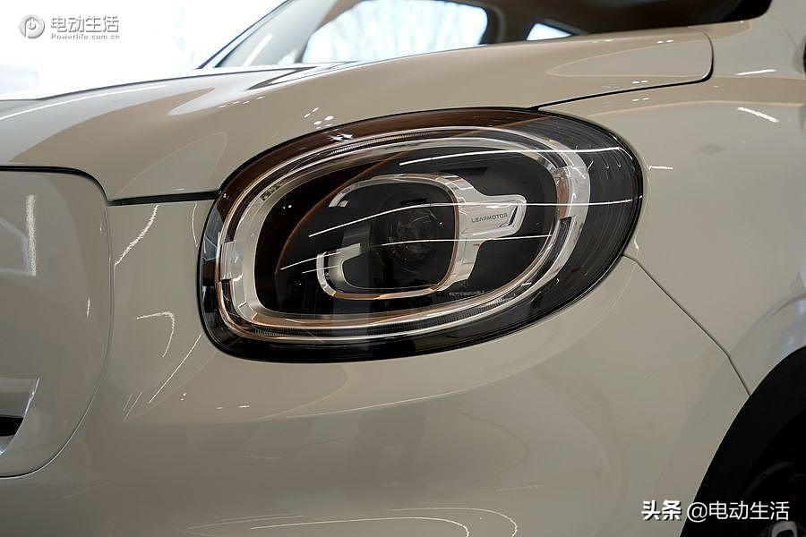 零跑t03非凡的驾驶体验,买了零跑t03以后需要买哪些东西