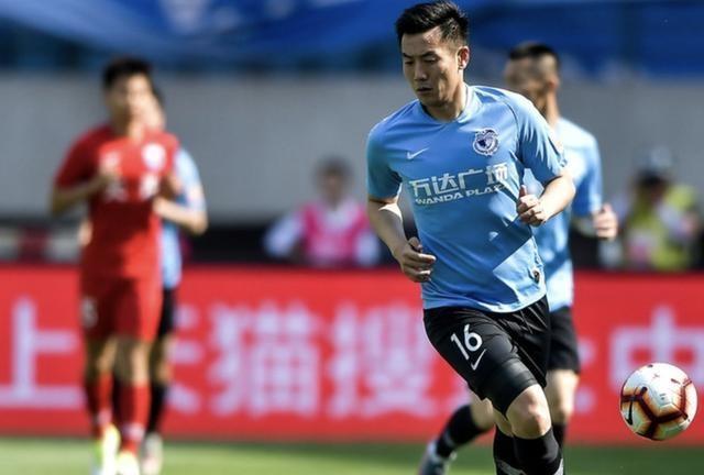 秦升红牌完整集锦,秦升的红牌动作