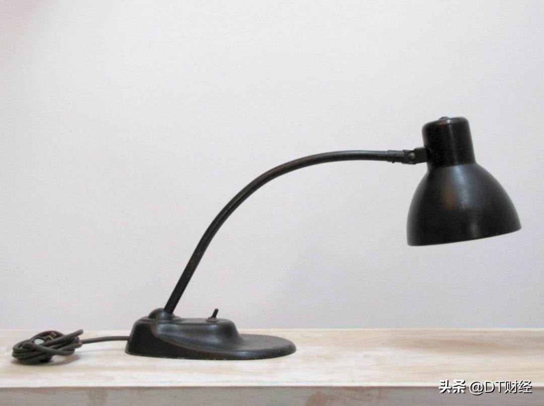 为什么国内很多联名款买不到 (为什么有些联名款还便宜一些)