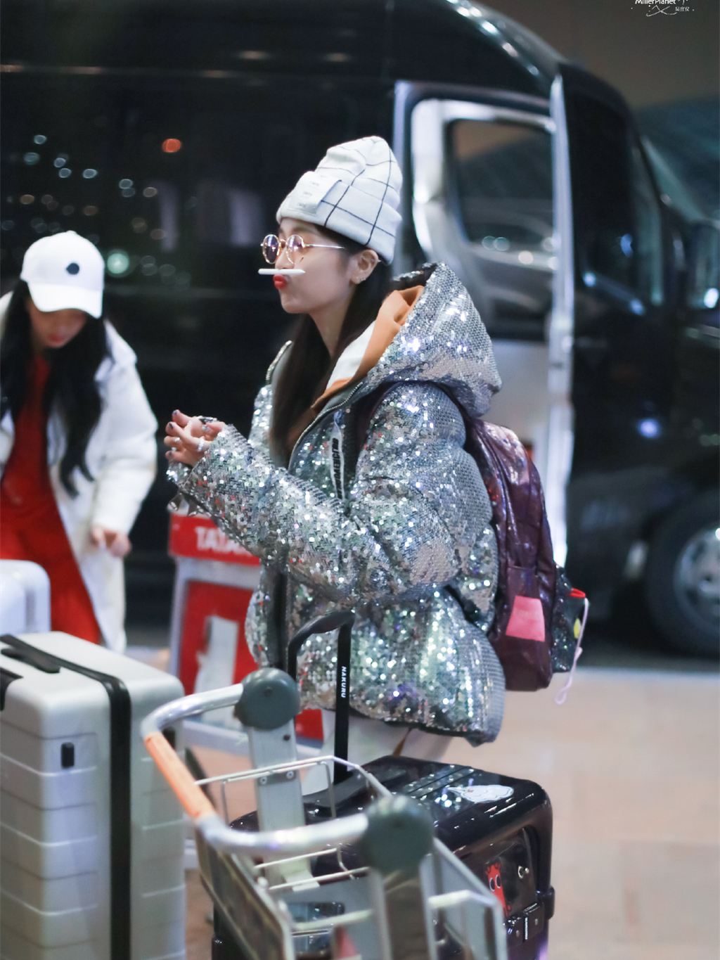 吴宣仪液体装,吴宣仪初舞台红衣