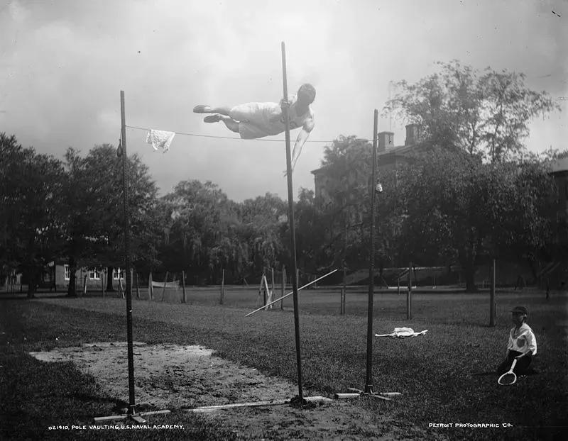 撑杆跳高撑杆怎么做的,弹性伸缩杆多少钱一个