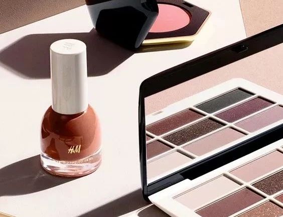 快时尚彩妆是什么,快时尚品牌店是正品吗