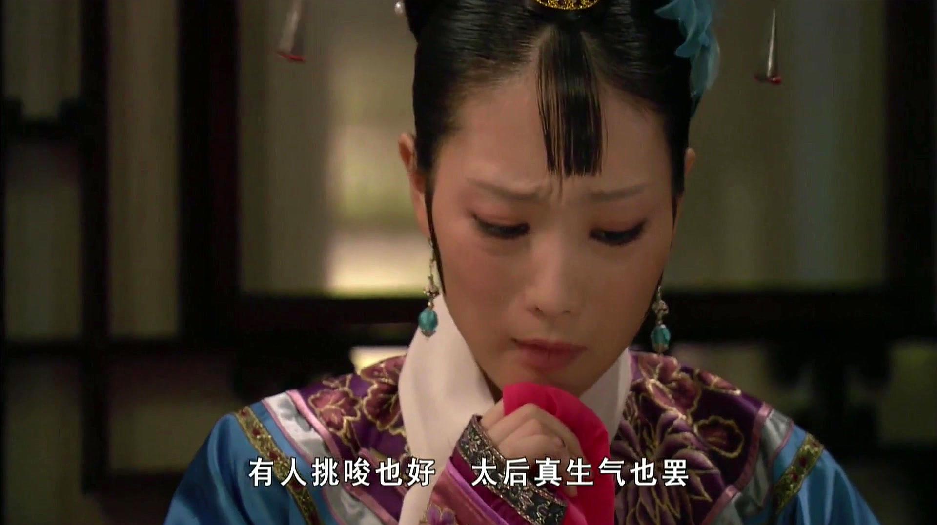 甄嬛全家被流放她为啥不讨好皇帝,华妃听说甄嬛父亲被贬官很是得意