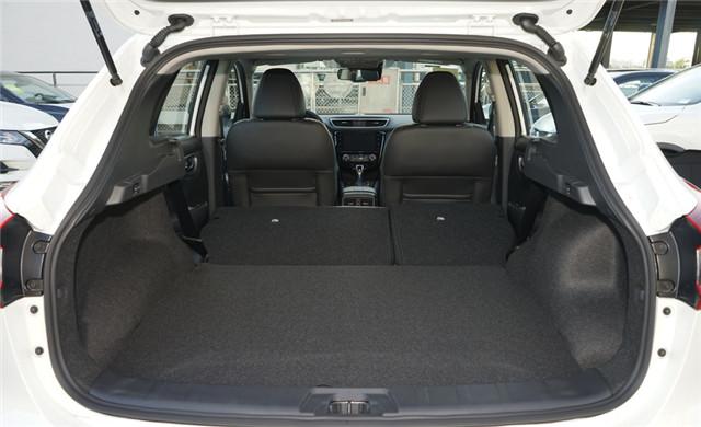 日产逍客2.0l哪个版本最值得入手,逍客1.3t和2.0l发动机哪个好