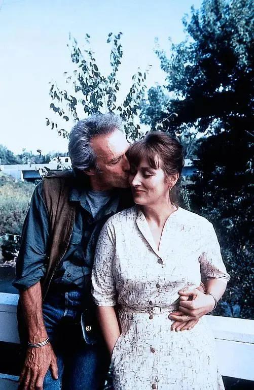 廊桥遗梦其实是拯救了婚姻,廊桥遗梦中如何平衡好爱情与责任