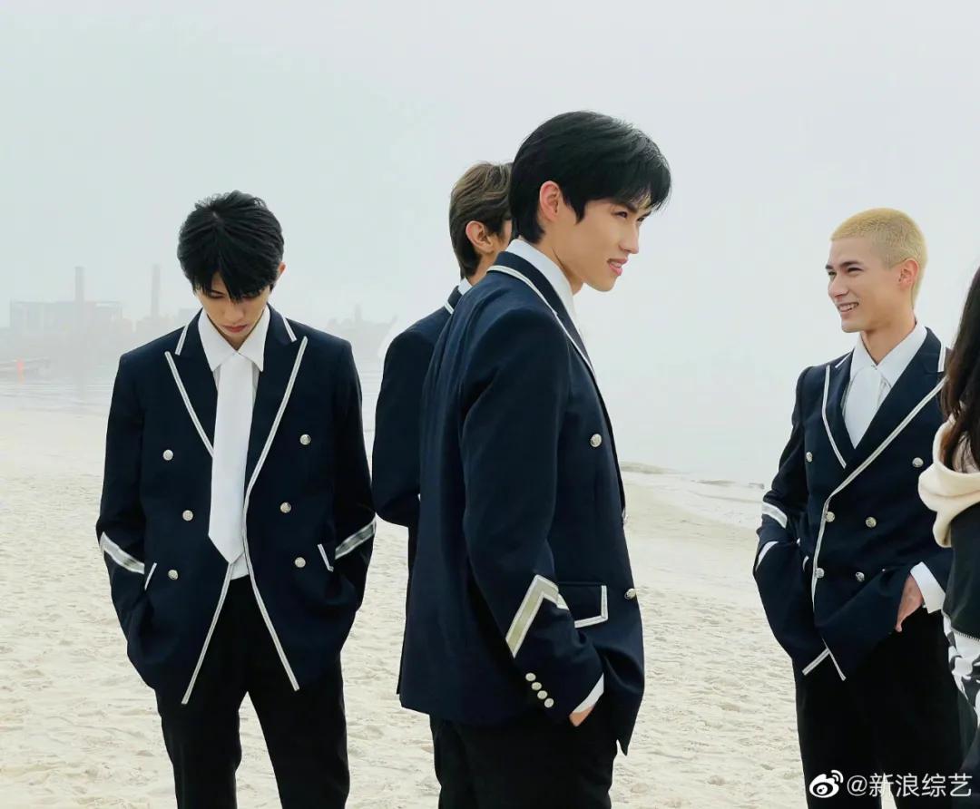 青3最新选手名单,肖战王一博丁禹兮三人头像