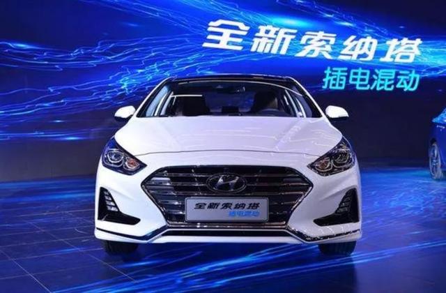 雷克萨斯和现代稳定性对比,雷克萨斯与现代哪一款车更值得买