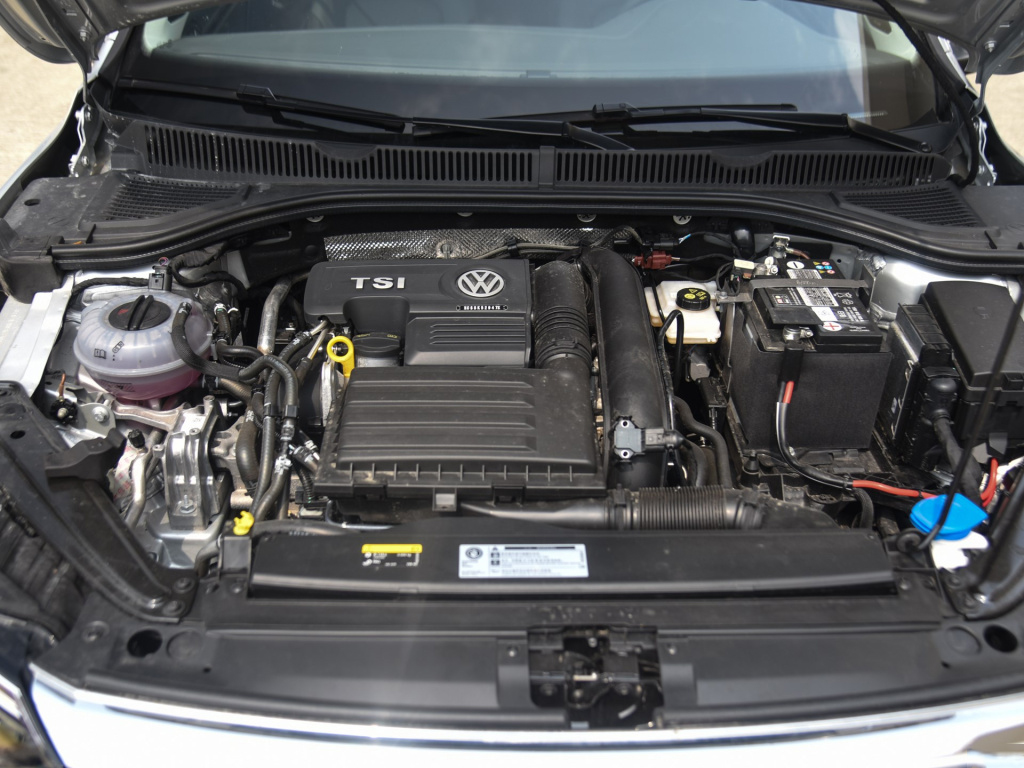 2013款速腾自动1.6自吸的油耗多少,2018款速腾1.6自动舒适怎么看油耗