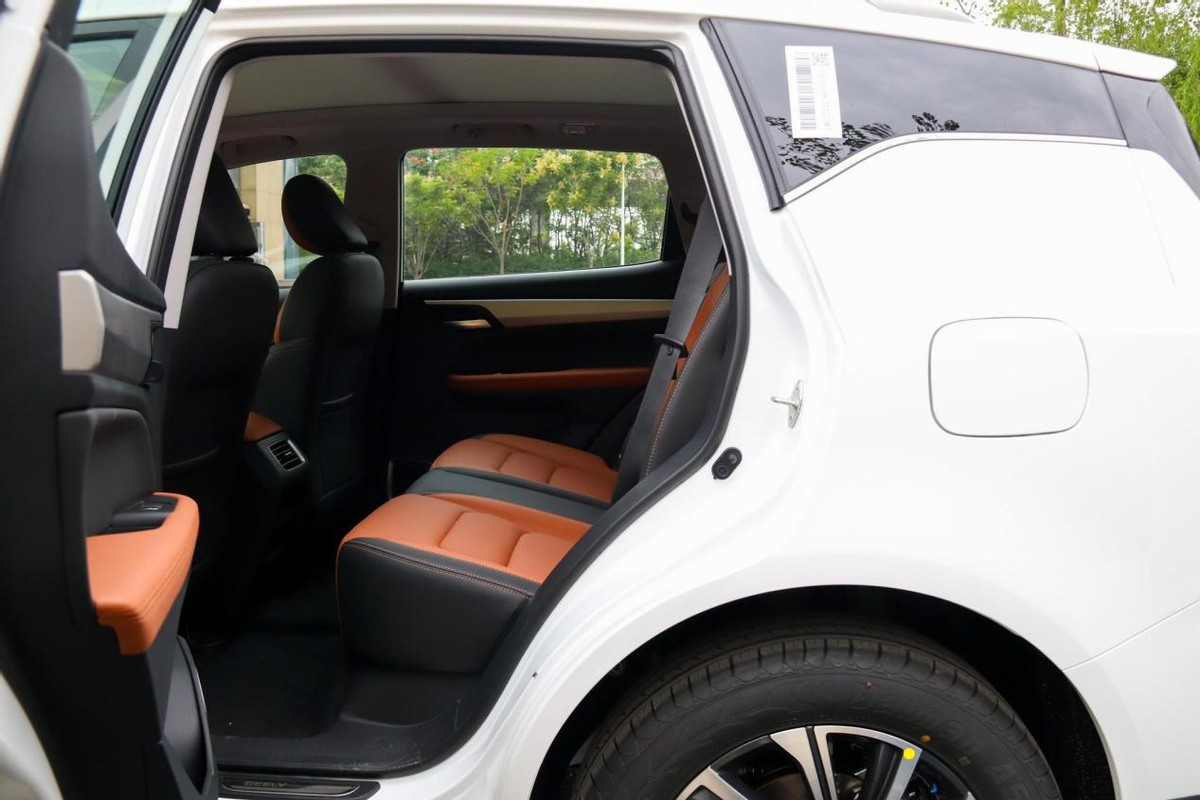 8万级SUV盲选盘点：颜值懂年轻人、大空间懂家用，国产、合资都有