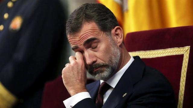 豢养1500位*妇情**，私生子遍布全国，晚年被迫*亡流**海外的西班牙国王