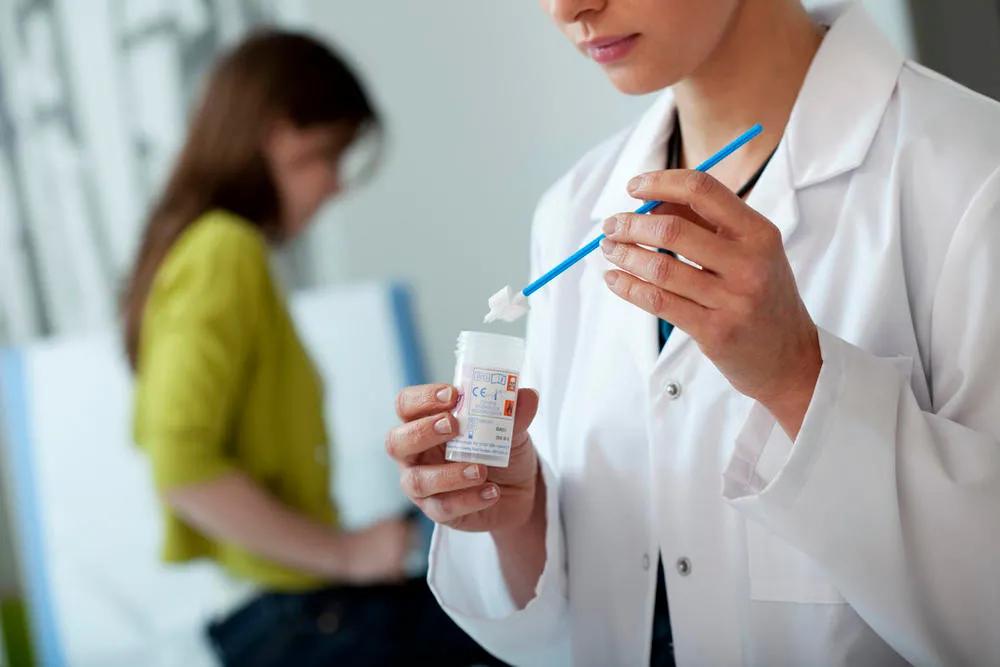 绝经后又来月经当心是癌症,绝经后又来月经与环境有关吗