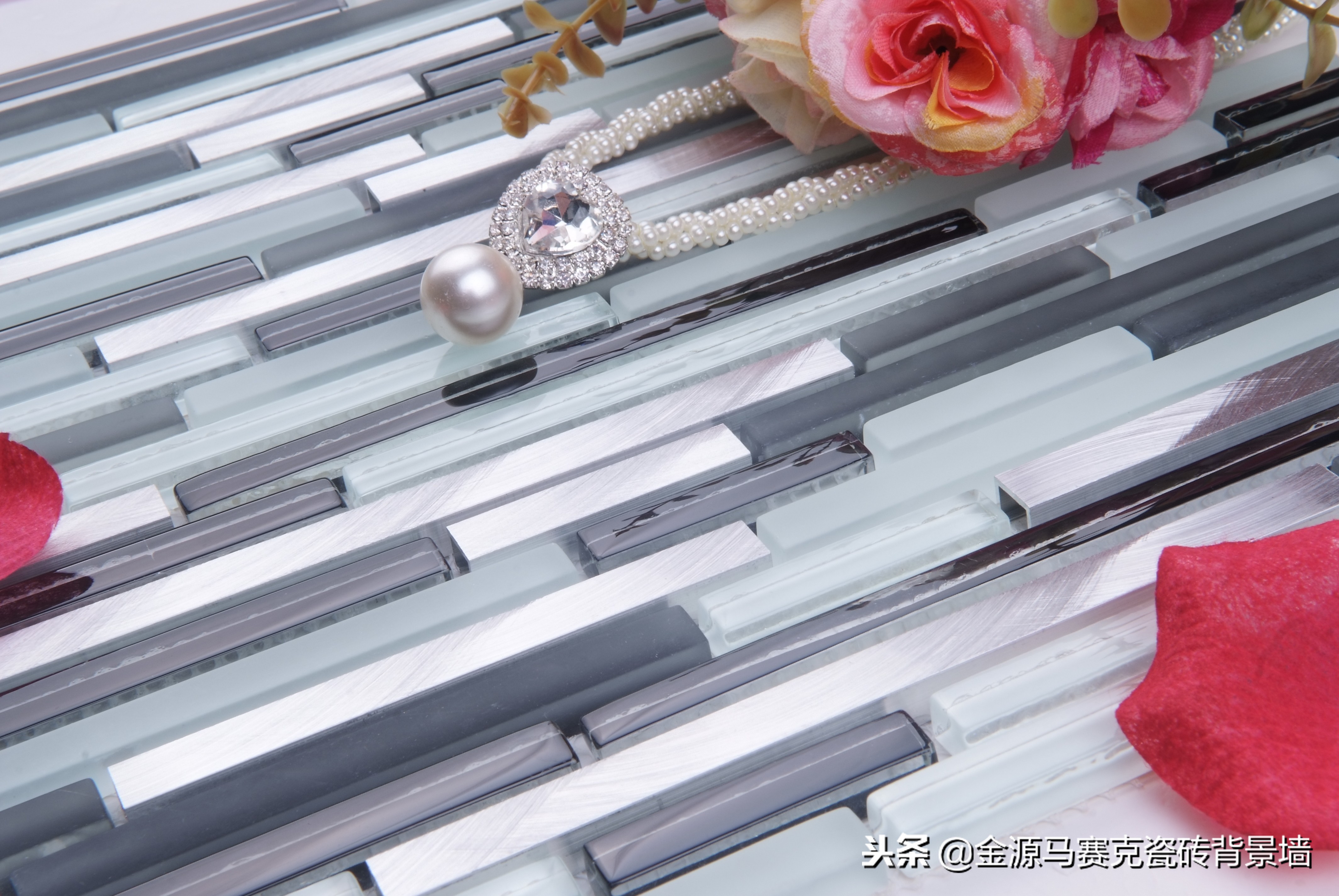 马赛克瓷砖创新之处,看瓷砖小知识