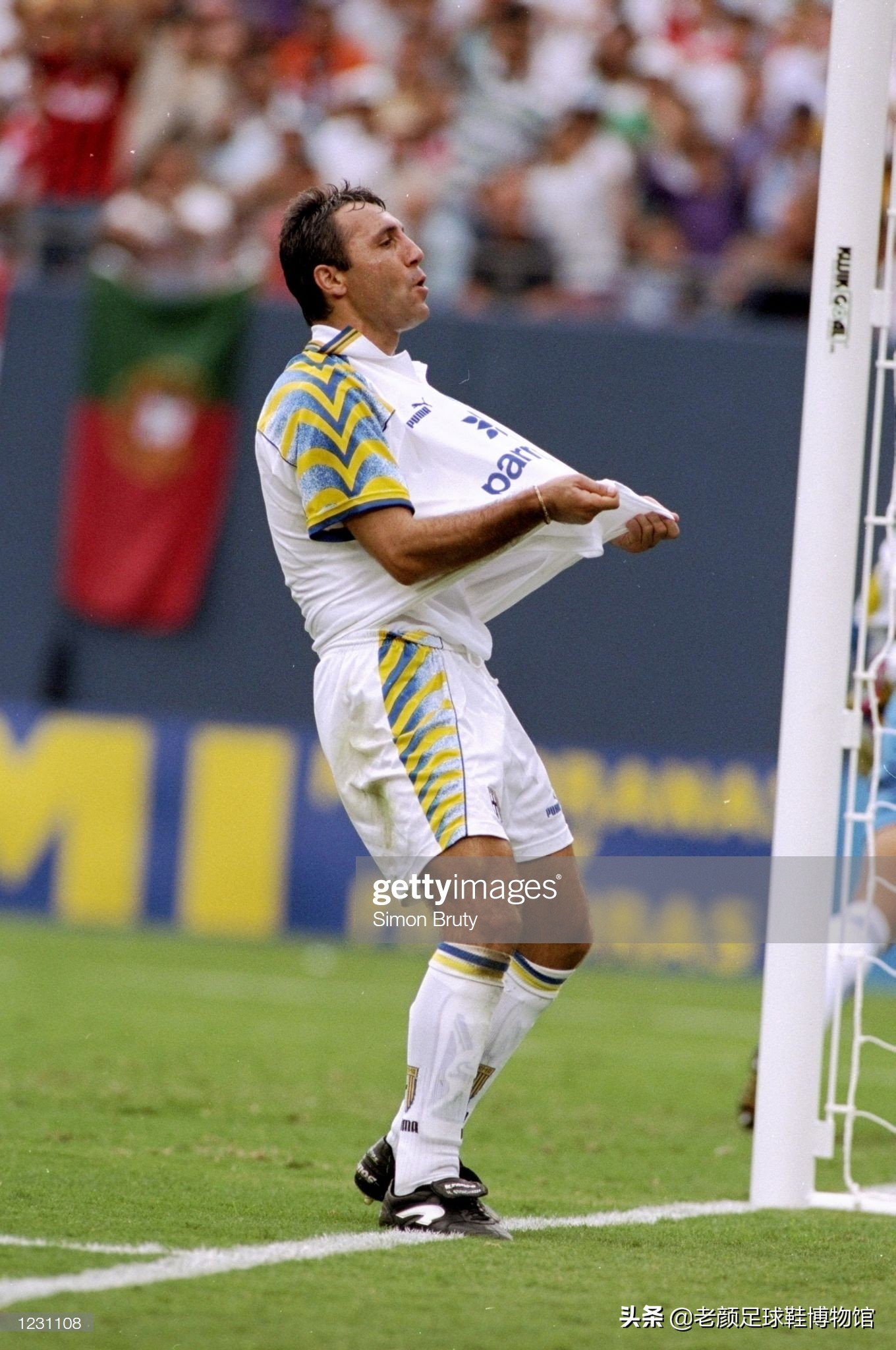 被终身禁赛的共产主义球王，最痛恨皇马的巴萨巨星曾经当过炊事员