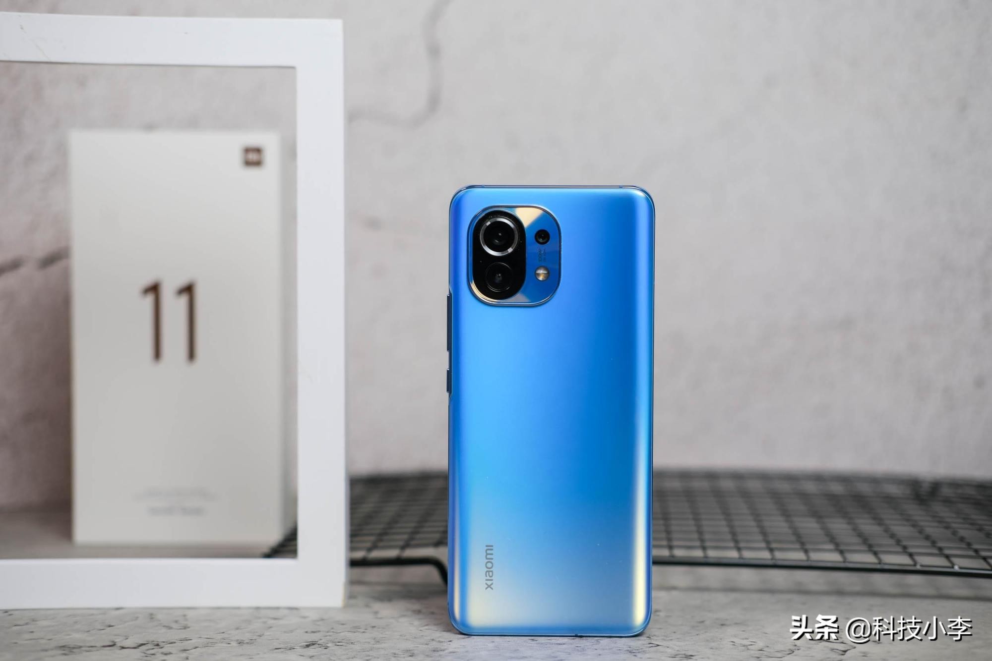 从4599元跌至2799元还值得入手吗,哪个苹果手机从5499跌到3799