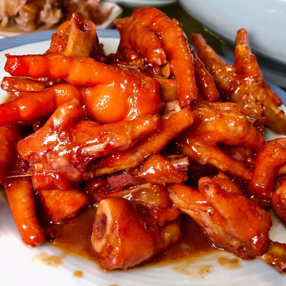 长春铁北这家原浆太盖了，配上各种融合小菜，快叫上朋友一起来吧