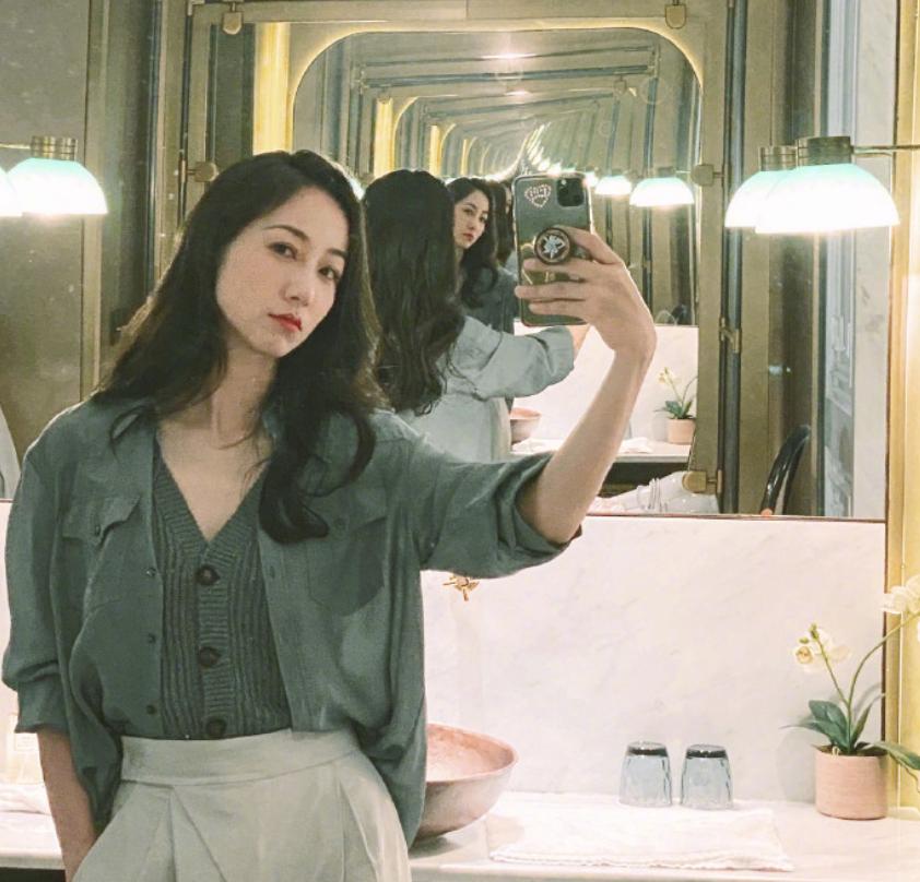 韩雪最新穿衣打扮,韩雪又翻车