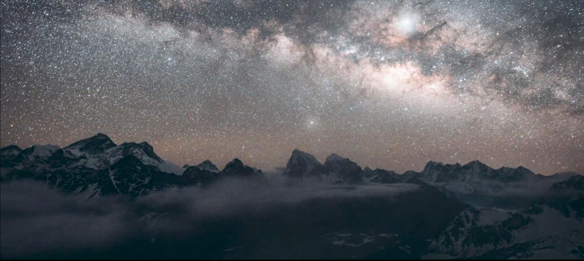 珠峰中国第一次登顶证据,中国首次攀登珠峰时间