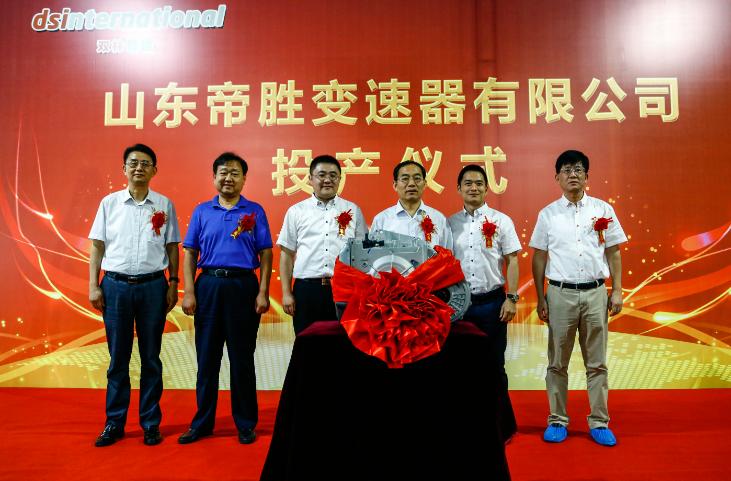 改革开放40年中国汽车,改革开放四十周年汽车发展史视频