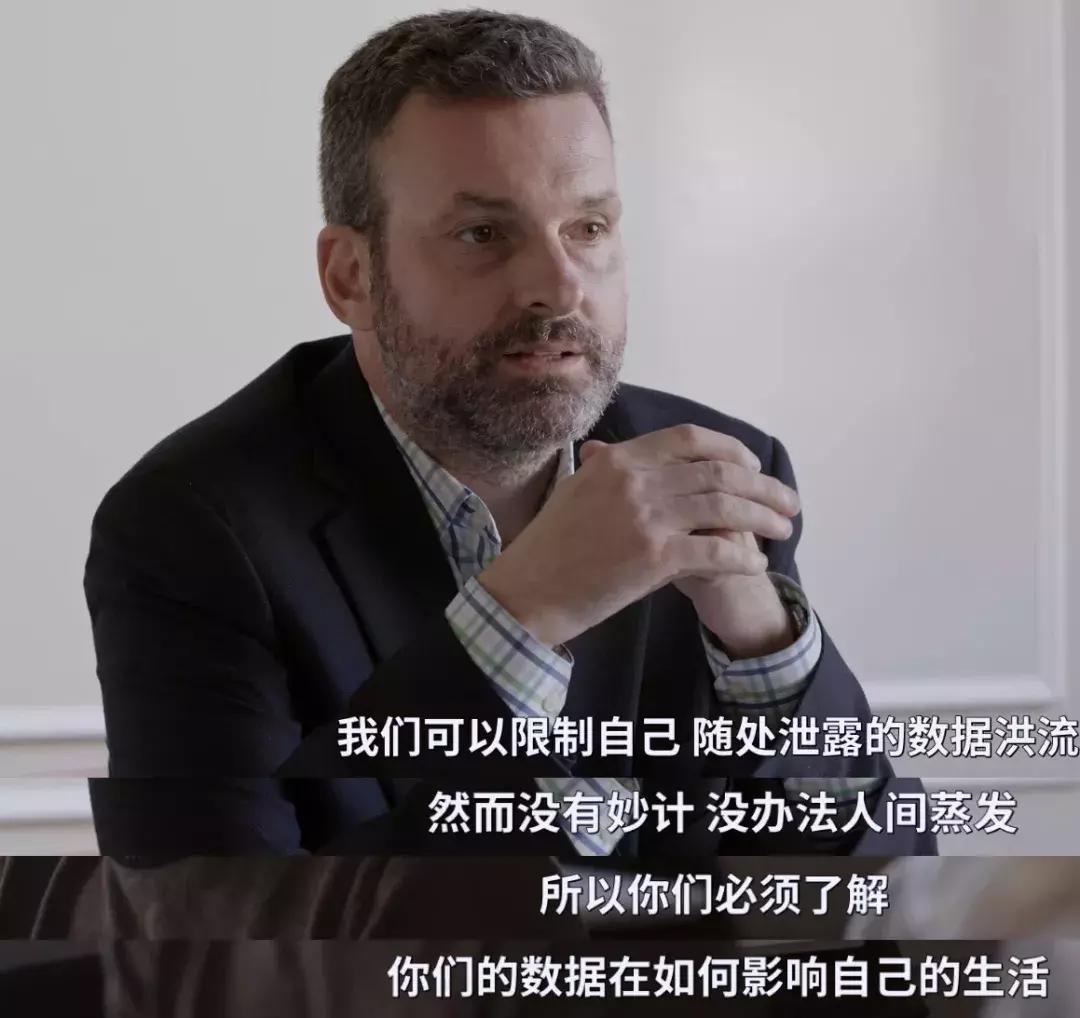 王一博被打电话,王一博打电话直播