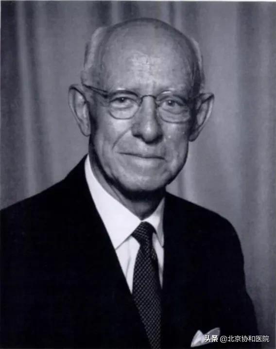 仉建国协和骨科专家,仉建国脊柱侧弯矫正