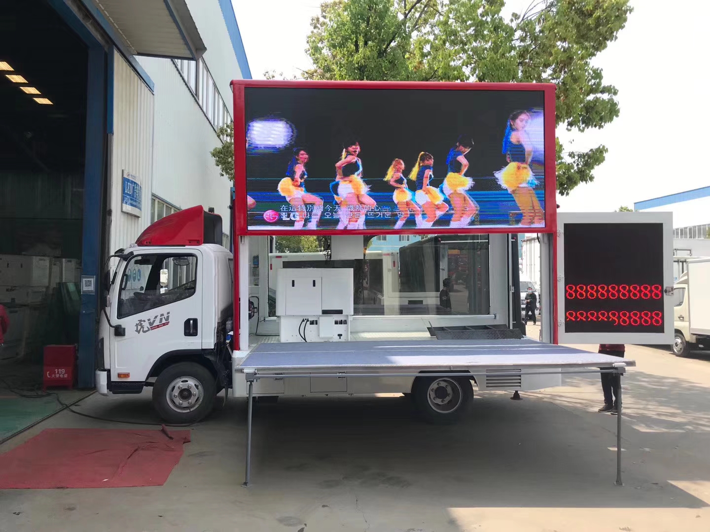 哪里有卖led广告宣传车,led广告宣传车视频怎么发送