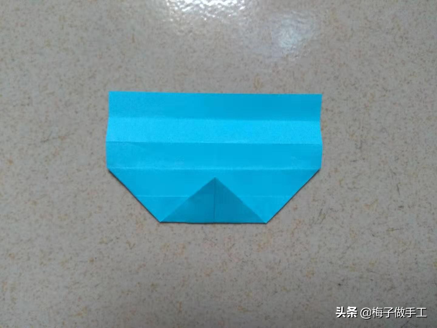 简单的折爱心戒指方法,用纸折爱心戒指和正方形的盒子