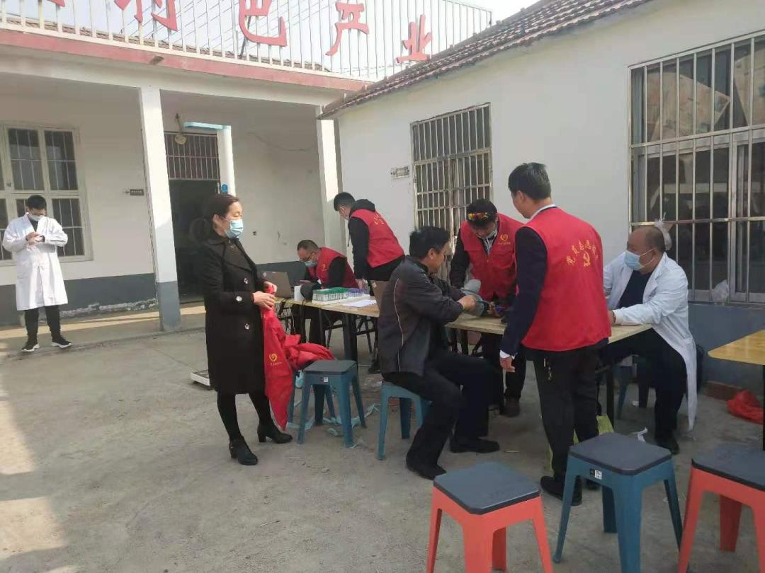 4月党员志愿服务活动,4月份党员开展志愿服务活动内容