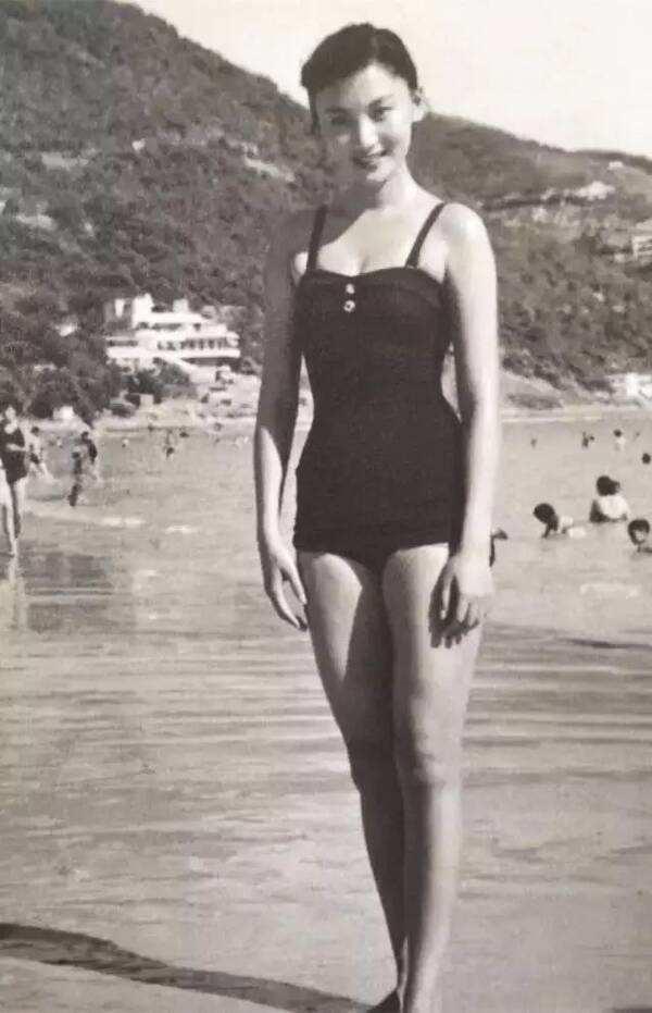 夏梦：金庸的梦中情人，刘德华的伯乐，著名导演为她终生未婚