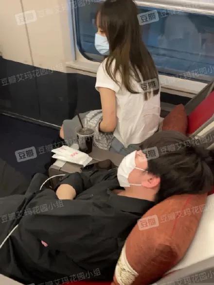 jackeylove谈自己18岁,jackeylove有没有谈女朋友