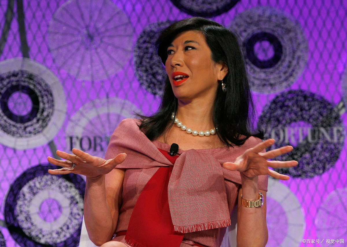 今天我们来认识一位杰出女性，雅芳首位华裔CEO钟彬娴