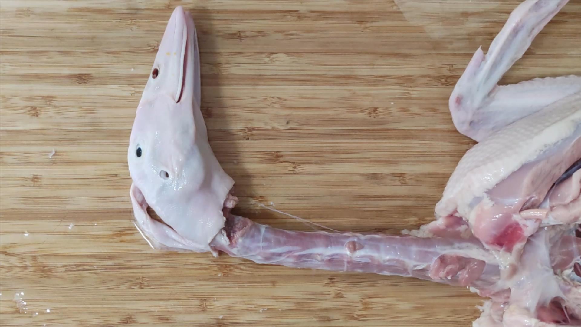 六种疾病不能吃鸡鸭,鸭有6个部位毒素最重建议要少吃