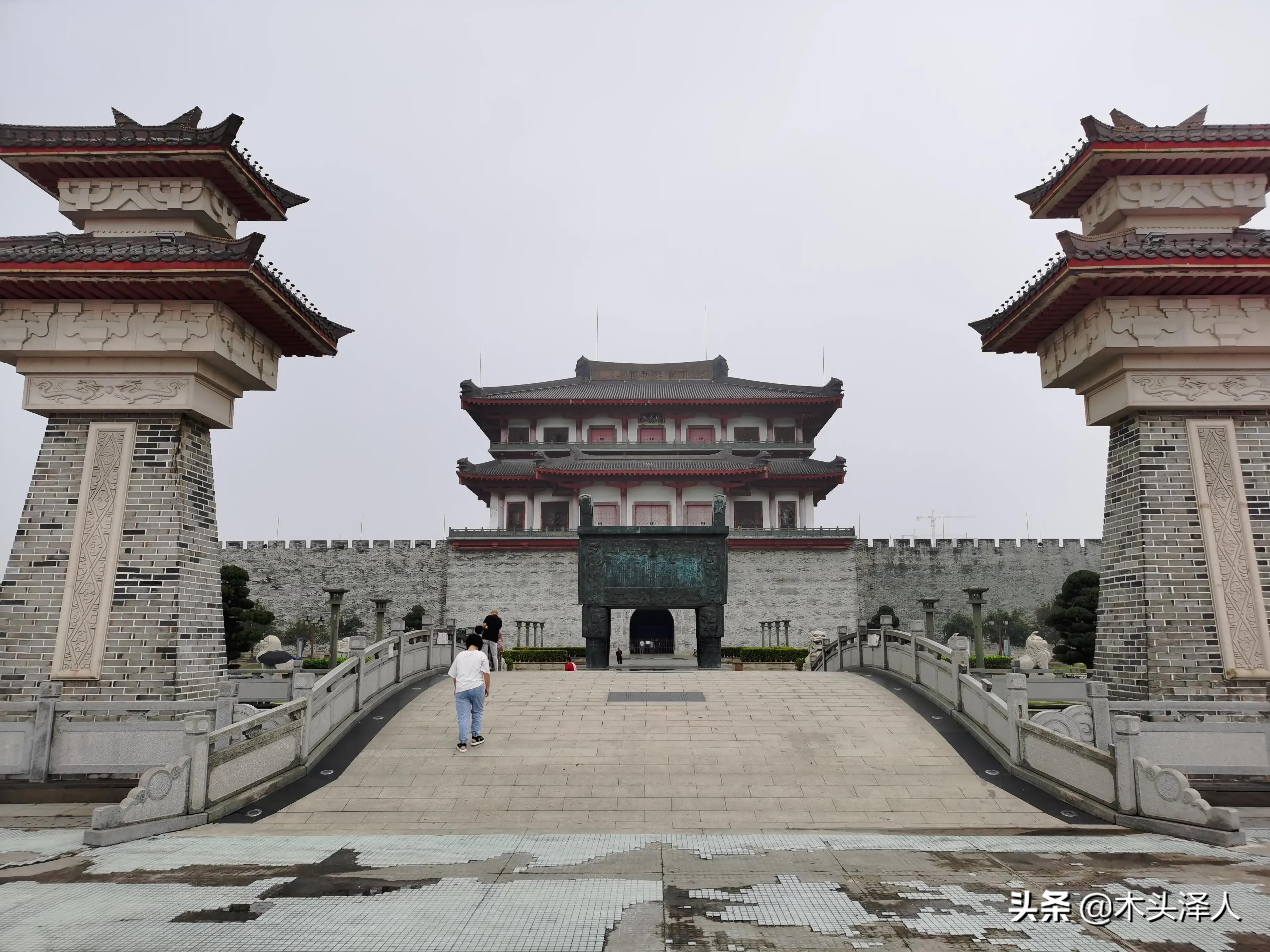 揭阳楼的鼎是中国最大的吗,揭阳有摩天大楼吗