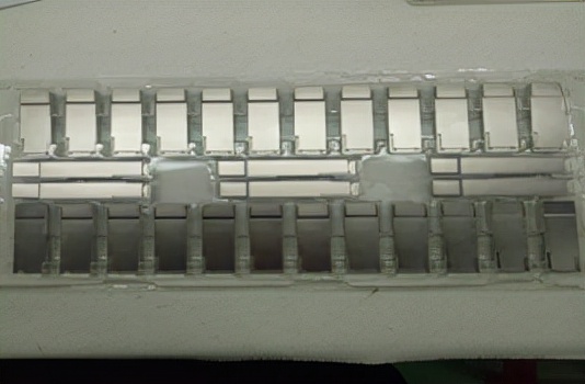 同远表面：化学镍电镀的技术优点