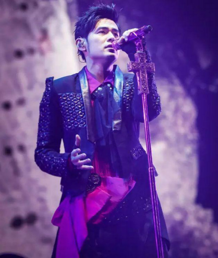 追周杰伦的明星行为,为什么追星要追周杰伦