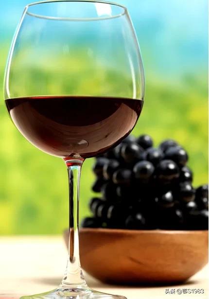 自酿养生果酒推荐,苹果自酿果酒制作方法